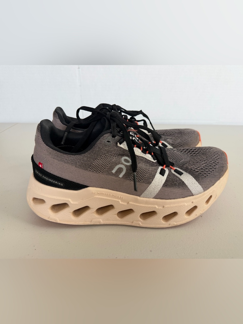 On Cloudeclipse Fade Sand Women’s Running Shoes Size 8 CloudTec Phase